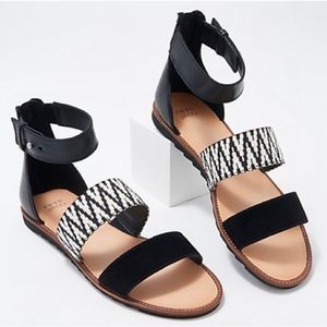 Frye & Co leather suede flat sandals double band women Size 7.5M